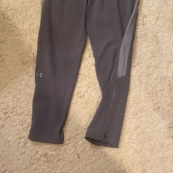 Under Armour Light Grey Wind Pants Sz Large Drawstring Side Zips Stripe on side - Picture 4 of 13